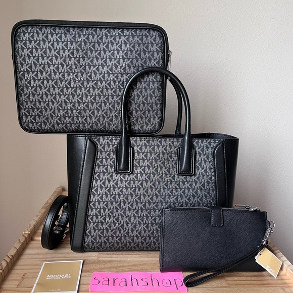 Michael Kors 3 pcs. set🌼 - Picture 3 of 16